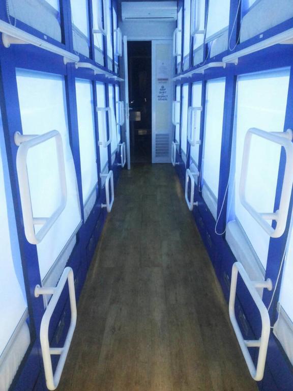 Qb Sleep Capsule Hotel Kuta Lombok Dış mekan fotoğraf