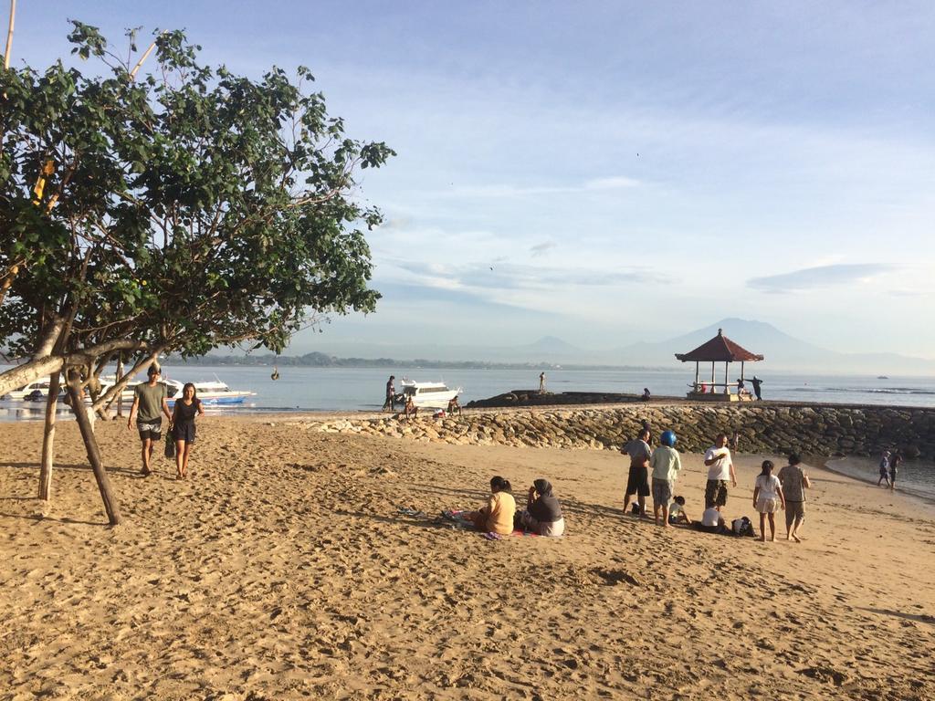 Qb Sleep Capsule Hotel Kuta Lombok Dış mekan fotoğraf