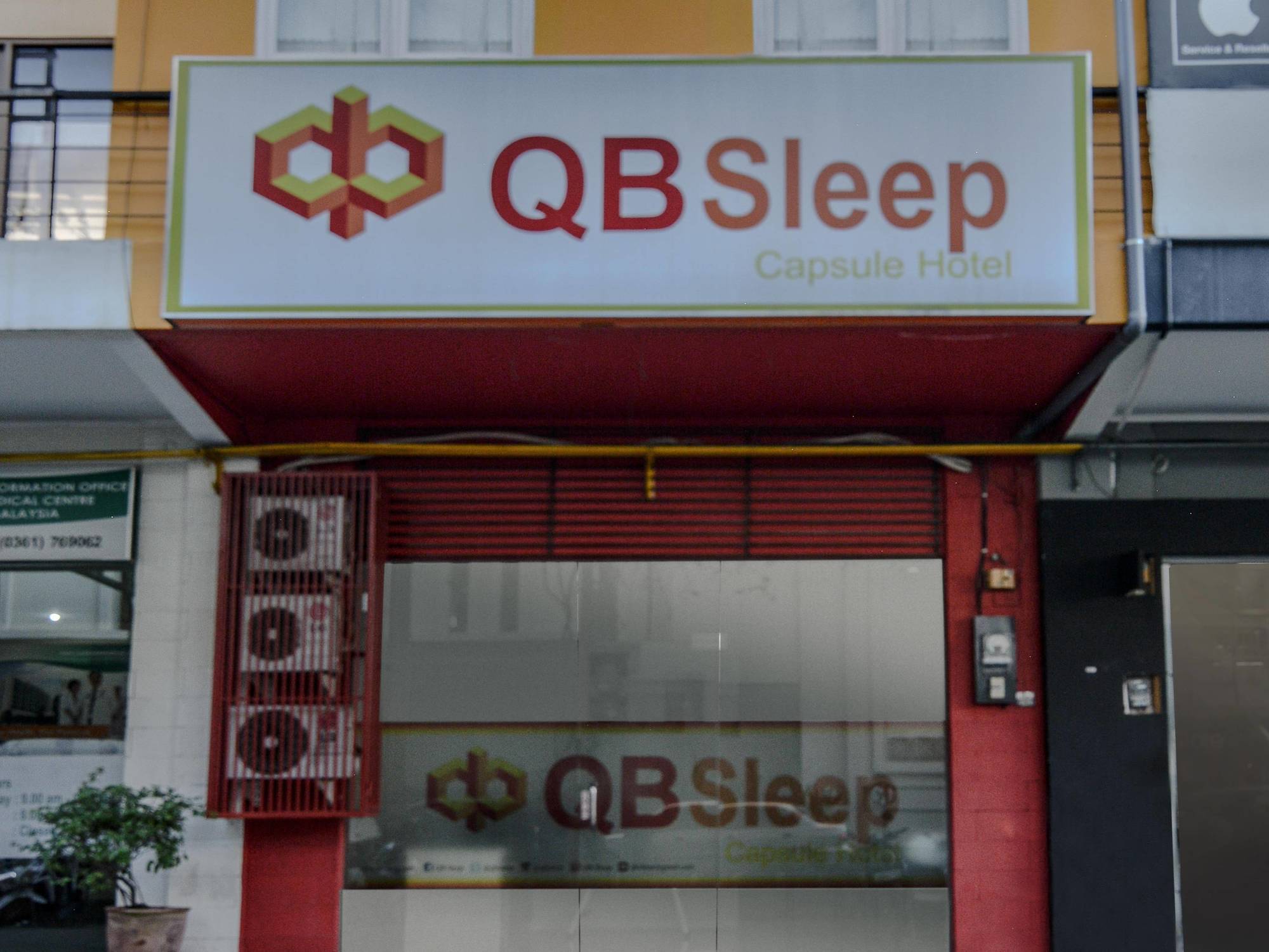 Qb Sleep Capsule Hotel Kuta Lombok Dış mekan fotoğraf